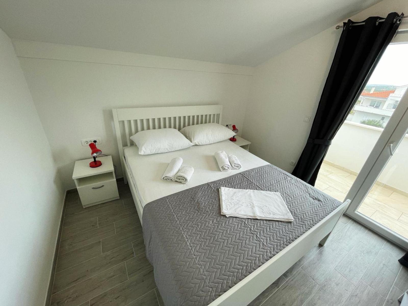 Apartments Kostelic 무르테르 객실 사진